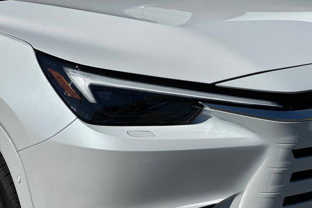 new 2026 Lexus TX 500h car, priced at $76,762