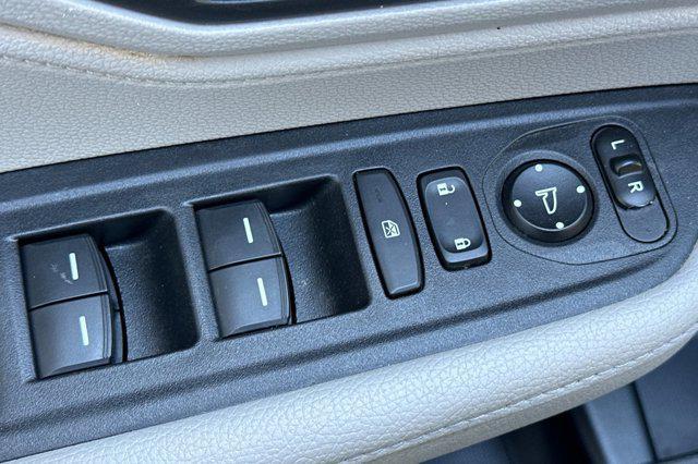 used 2023 Honda Odyssey car, priced at $36,996