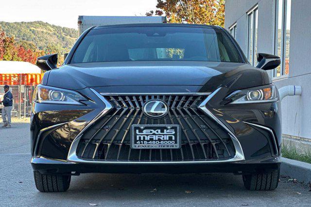 new 2025 Lexus ES 350 car, priced at $46,211