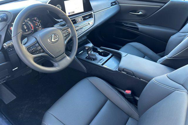 new 2025 Lexus ES 350 car, priced at $46,211