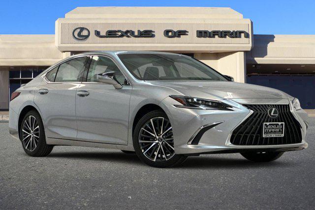 new 2025 Lexus ES 300h car, priced at $51,051