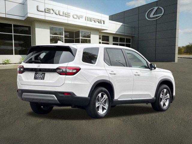 used 2023 Honda Pilot car, priced at $38,996