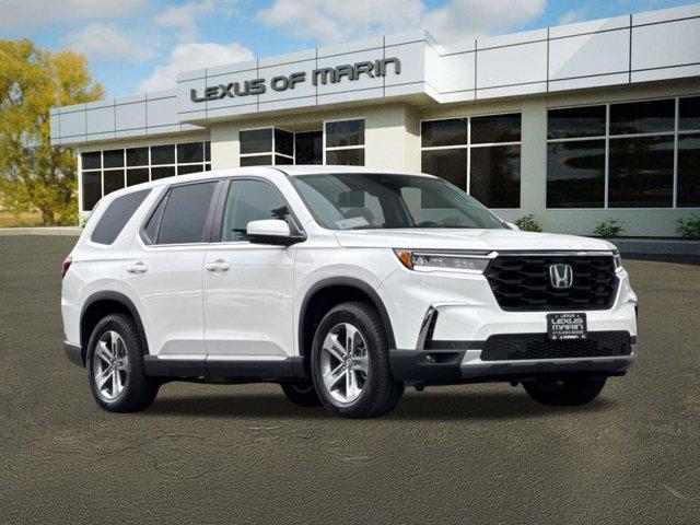 used 2023 Honda Pilot car, priced at $38,996