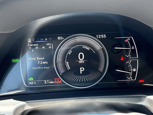 new 2025 Lexus ES 300h car, priced at $47,114