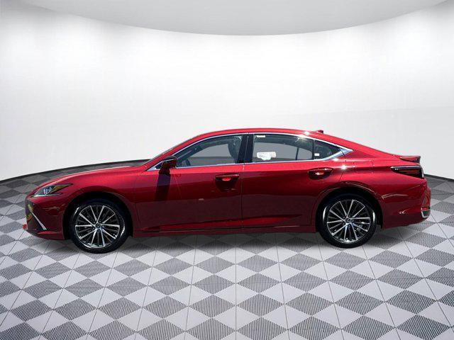 new 2025 Lexus ES 300h car, priced at $47,114