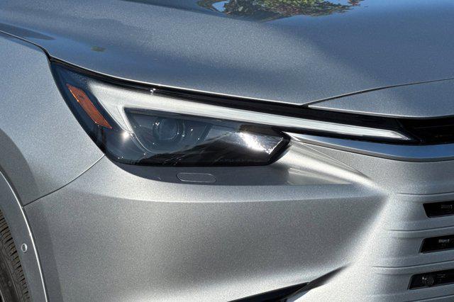 new 2025 Lexus TX 500h car, priced at $75,664