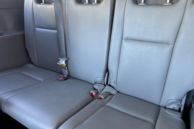 used 2018 Toyota Highlander car, priced at $24,999