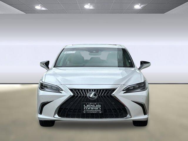 new 2025 Lexus ES 300h car, priced at $54,700