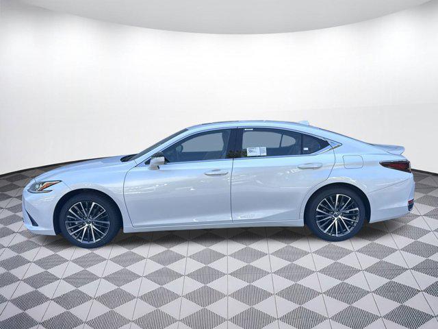 new 2025 Lexus ES 300h car, priced at $47,609