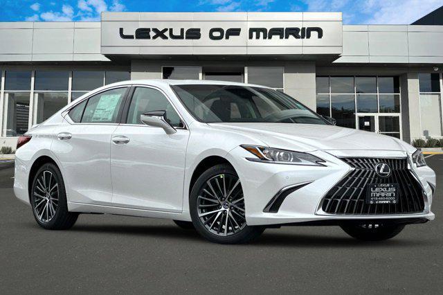 new 2025 Lexus ES 300h car, priced at $52,248