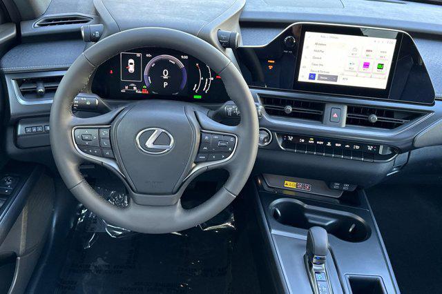 new 2025 Lexus UX 300h car, priced at $40,115