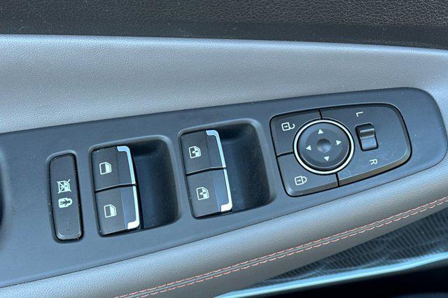 used 2019 Hyundai Santa Fe car, priced at $19,996