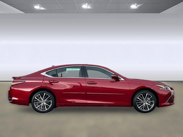 new 2025 Lexus ES 300h car, priced at $47,315