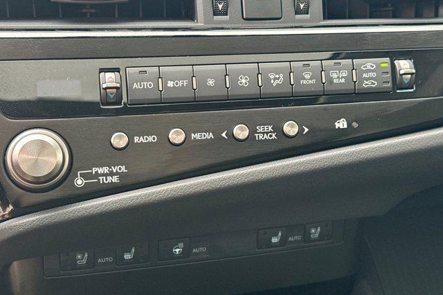 new 2025 Lexus ES 300h car, priced at $47,315