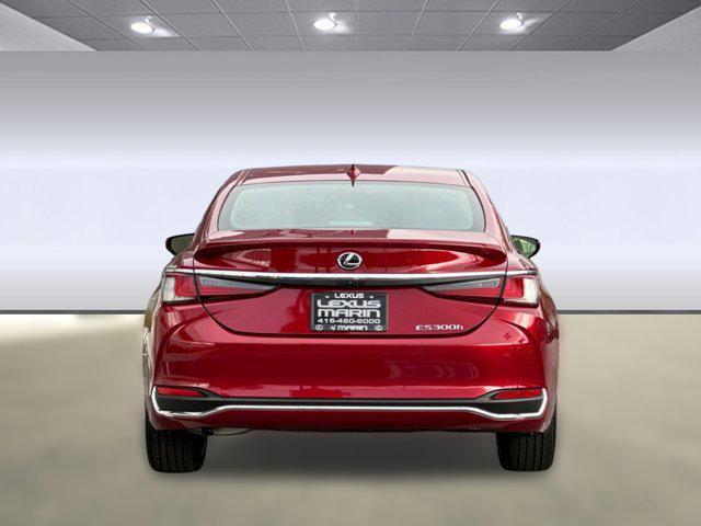 new 2025 Lexus ES 300h car, priced at $47,315