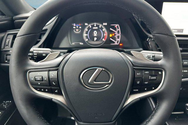 new 2025 Lexus ES 350 car, priced at $47,444