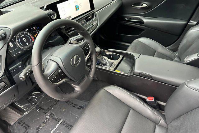 new 2025 Lexus ES 350 car, priced at $47,444