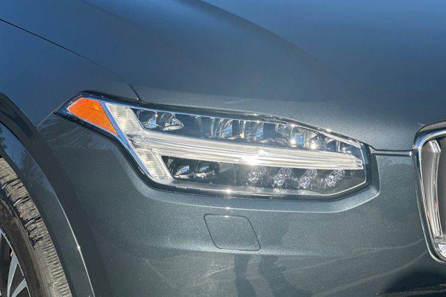 used 2021 Volvo XC90 Recharge Plug-In Hybrid car, priced at $31,997