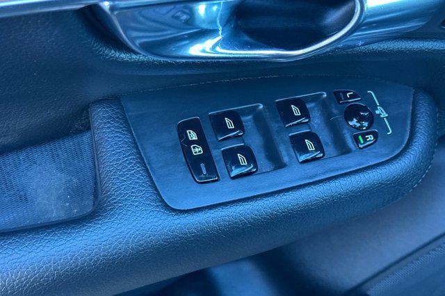 used 2021 Volvo XC90 Recharge Plug-In Hybrid car, priced at $31,997