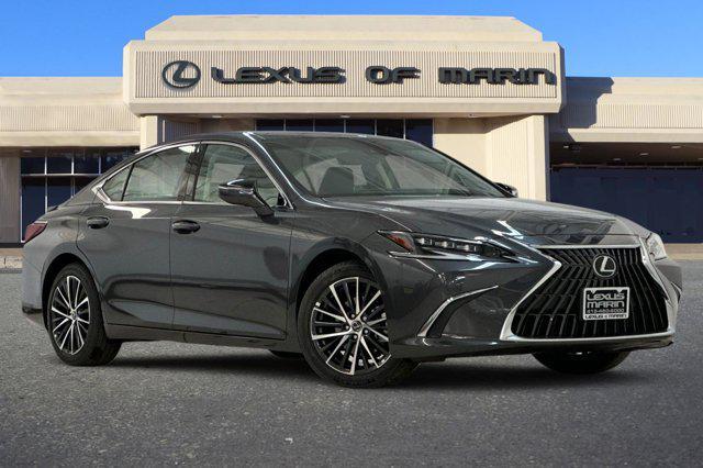 new 2025 Lexus ES 300h car, priced at $51,051