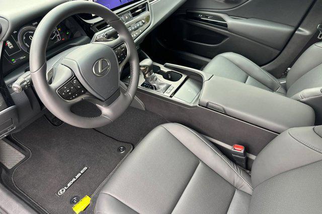 new 2025 Lexus ES 300h car, priced at $47,834