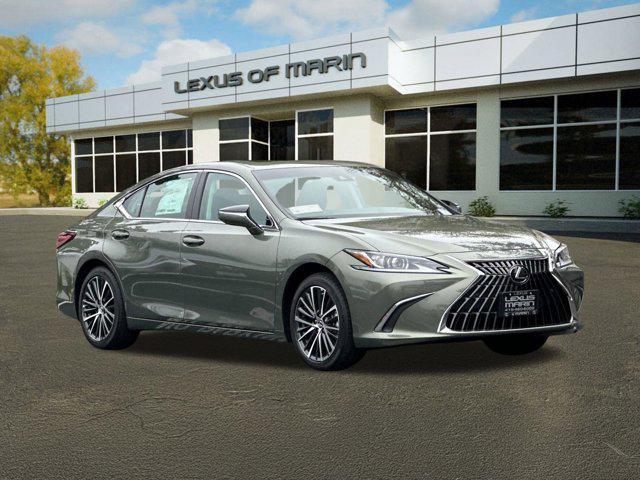 new 2025 Lexus ES 300h car, priced at $47,834