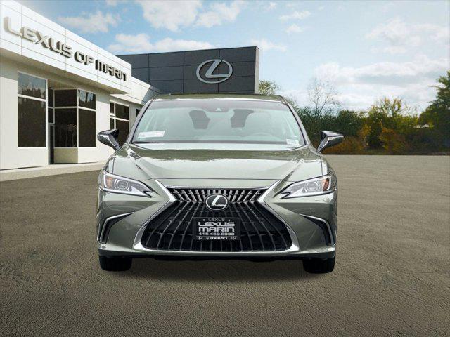 new 2025 Lexus ES 300h car, priced at $47,834