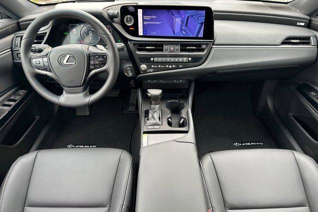 new 2025 Lexus ES 300h car, priced at $47,834