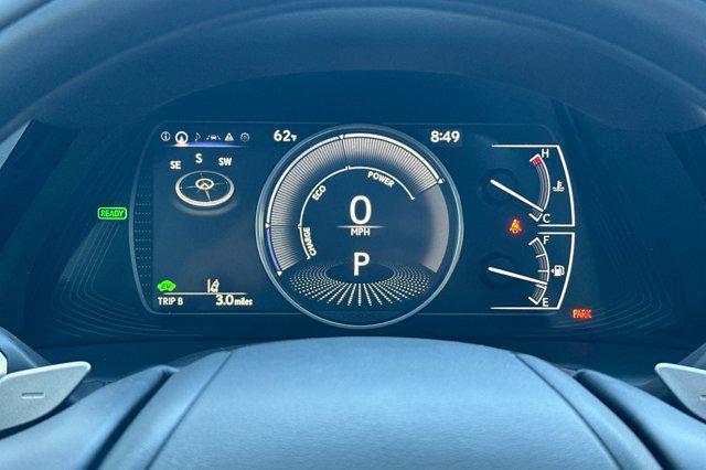 new 2025 Lexus ES 300h car, priced at $53,405