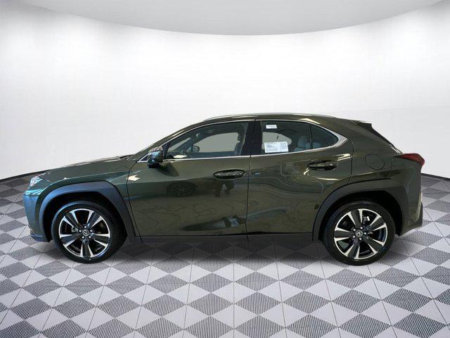 new 2025 Lexus UX 300h car, priced at $40,424