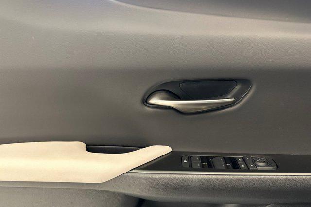 new 2025 Lexus UX 300h car, priced at $40,424
