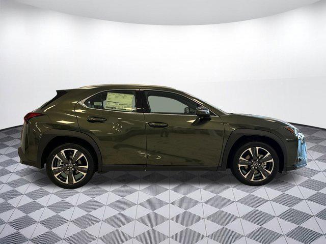new 2025 Lexus UX 300h car, priced at $40,424
