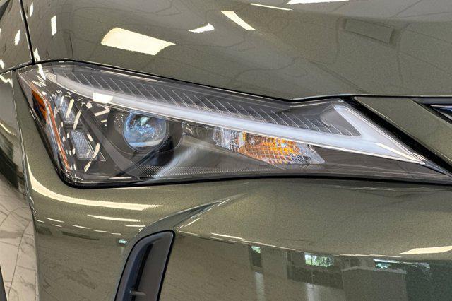 new 2025 Lexus UX 300h car, priced at $40,424