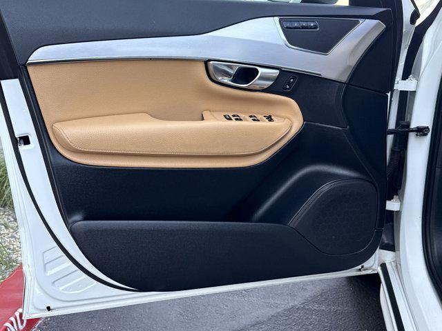 used 2018 Volvo XC90 car, priced at $20,999