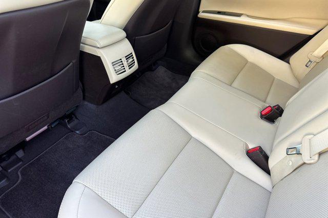 used 2016 Lexus ES 350 car, priced at $22,999
