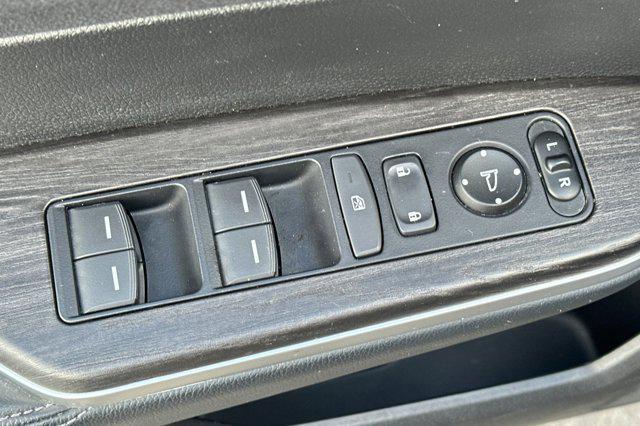 used 2018 Honda Clarity Plug-In Hybrid car, priced at $18,498