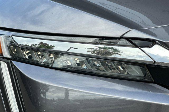 used 2018 Honda Clarity Plug-In Hybrid car, priced at $18,498