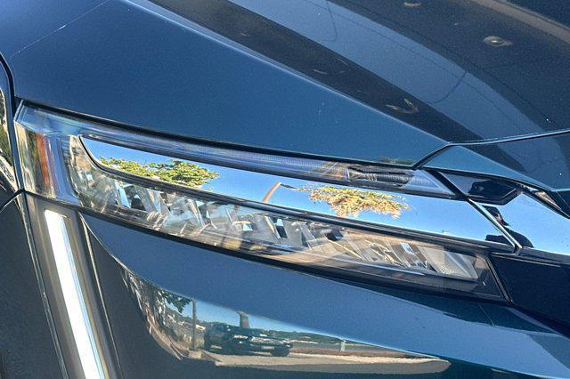 used 2019 Honda Clarity Plug-In Hybrid car, priced at $21,496