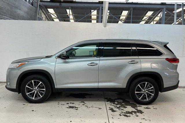 used 2019 Toyota Highlander car, priced at $25,496