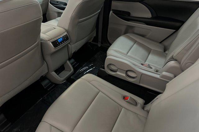 used 2019 Toyota Highlander car, priced at $25,496