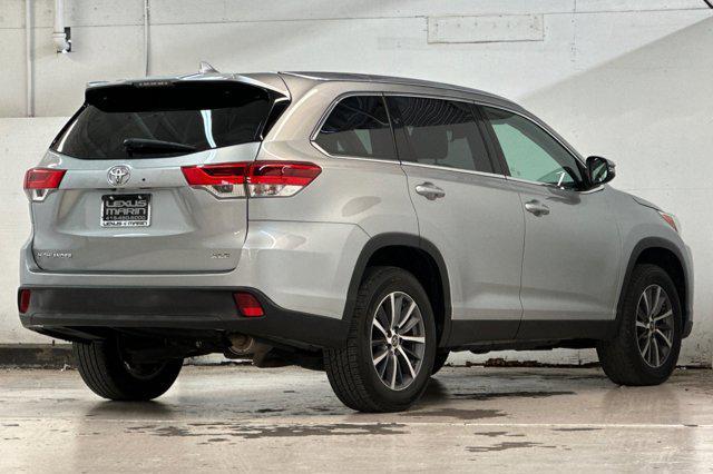 used 2019 Toyota Highlander car, priced at $25,496