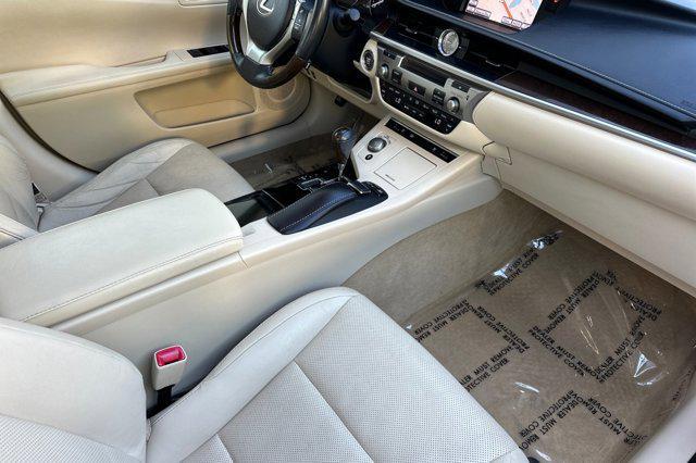 used 2013 Lexus ES 350 car, priced at $15,999