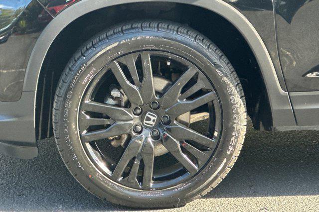 used 2021 Honda Pilot car, priced at $26,997