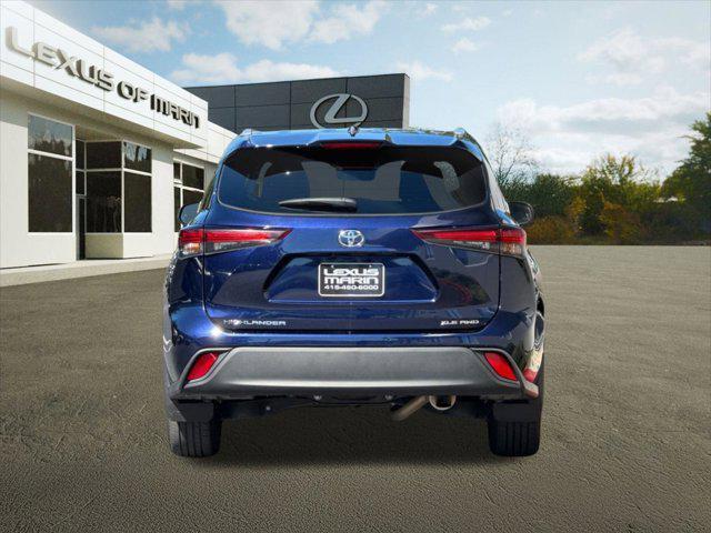 used 2024 Toyota Highlander car, priced at $38,996