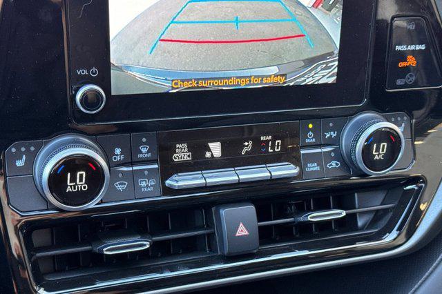 used 2024 Toyota Highlander car, priced at $38,996