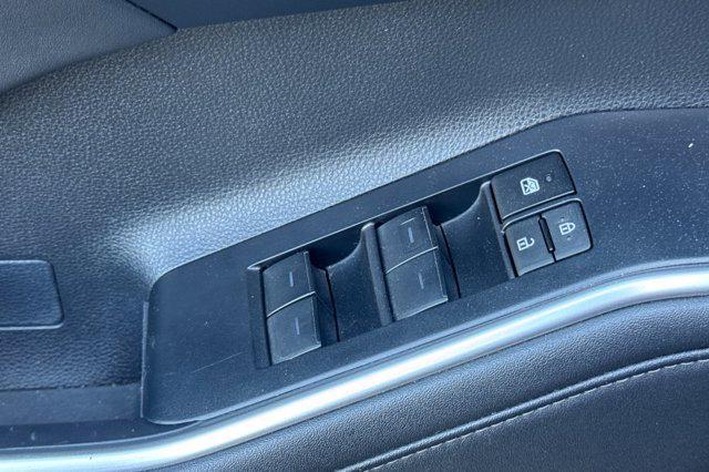 used 2024 Toyota Highlander car, priced at $35,996