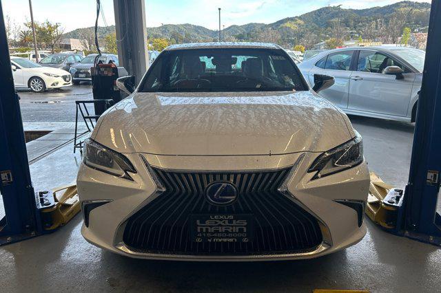 used 2021 Lexus ES 300h car, priced at $28,999