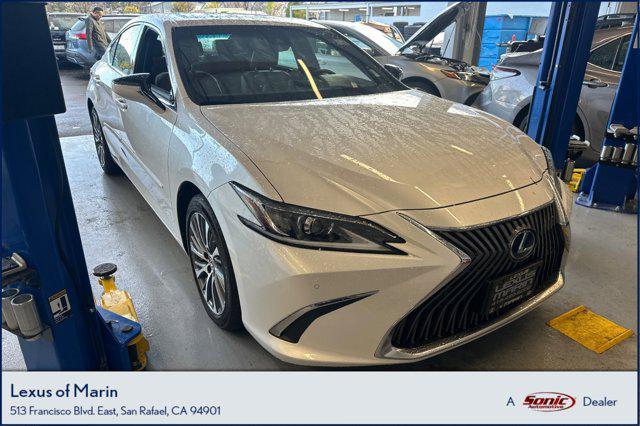 used 2021 Lexus ES 300h car, priced at $28,999