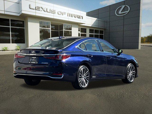 used 2022 Lexus ES 300h car, priced at $35,996