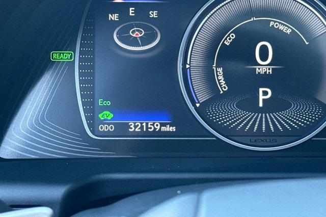 used 2022 Lexus ES 300h car, priced at $35,996